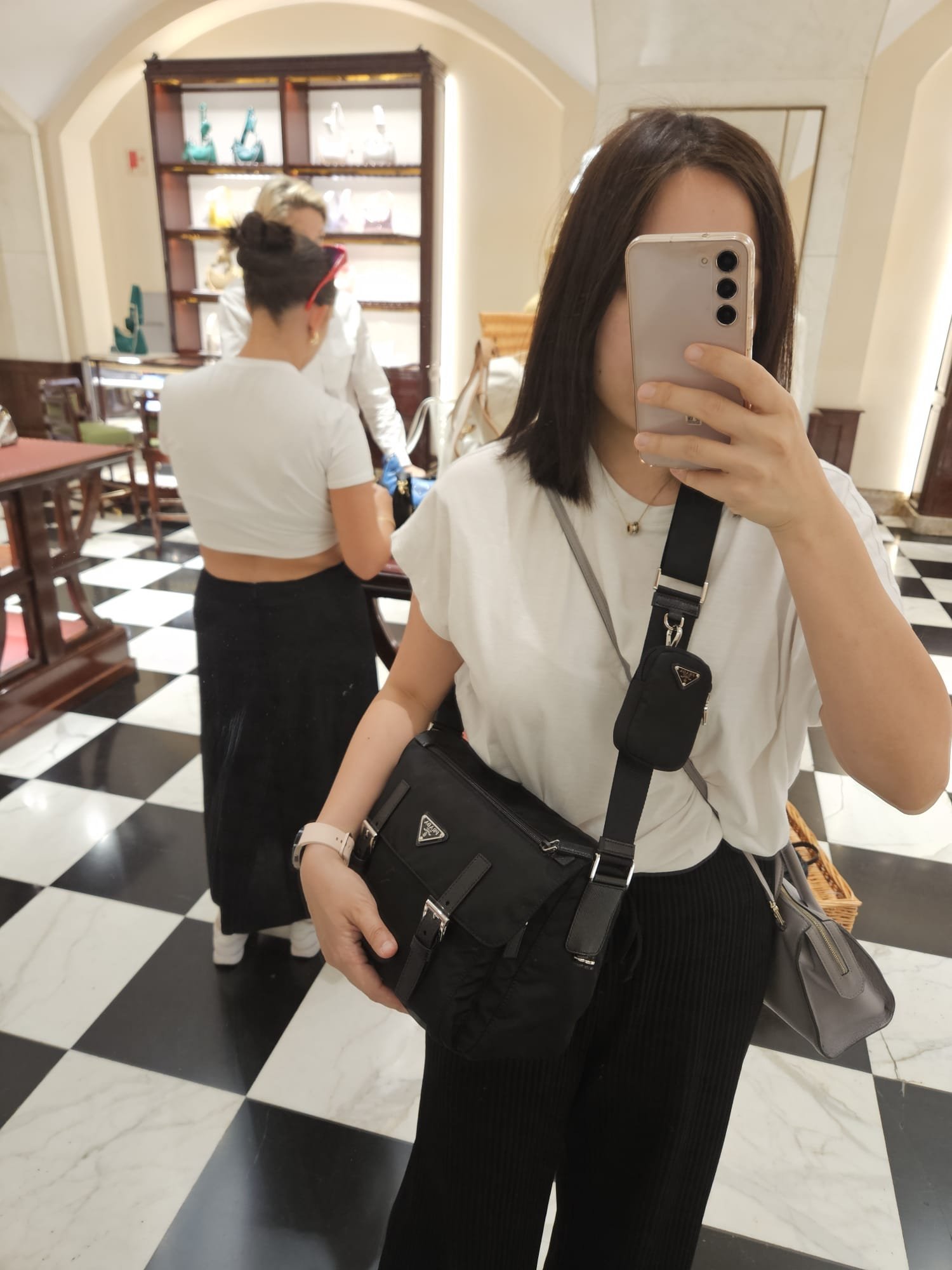 【関税&送料込】Prada Re-Nylon And Smooth Leather Medium Sho Prada Re-Nylon and Saffiano leather shoulder bag for Men